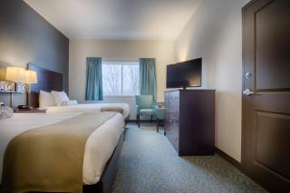 Sun & Ski Inn and Suites - 1