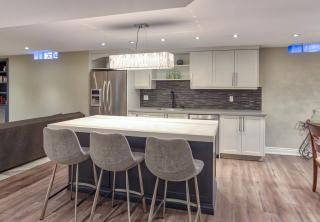 Fully Furnished Guest Suite - Richmond Hill - 4