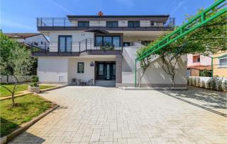 1 Bedroom Lovely Apartment In Rovinj - Rovinj - 3