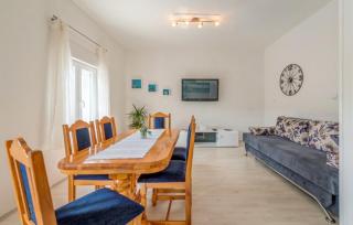 Holiday house Kristina with heated Pool, 10pax - Tugare - 4