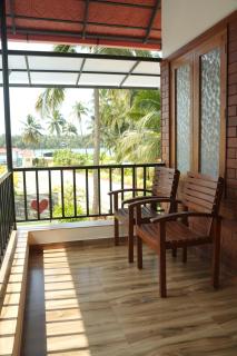 Tropical Blue Resort - 4