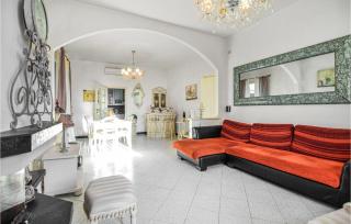 Cozy Apartment In Capezzano Pianore - Capezzano Pianore, - 8