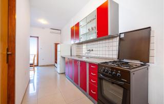 Amazing Apartment In Nevidane - Neviđane - 6