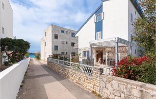 3 Bedroom Amazing Apartment In Srima - Srima - 0