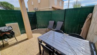 Appartement T2, terrasse, piscine, clim, proche plage - 1