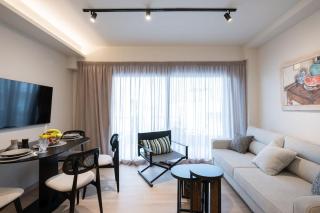 Modern and stylish 1bdr flat WITH parking on demand - Atene - 0