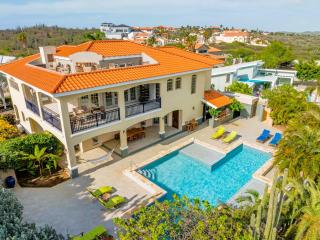 Bocobay Seaside Beach House - Palm-Eagle Beach - 3
