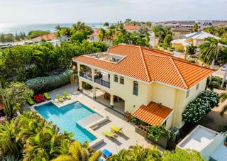 Bocobay Seaside Beach House - Palm-Eagle Beach - 1