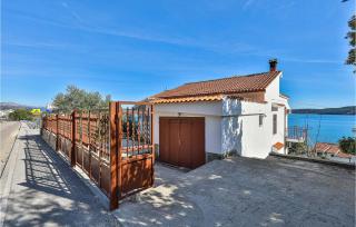 One-Bedroom Apartment In Seget Donji - Trogir - 4
