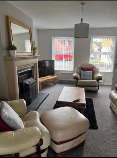 Portrush - 3 Bed - 2 Bath - Parking - Pet Friendly - Portrush - 9