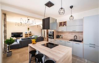 Cozy Home In Biograd Na Moru With Sauna - Biograd na Moru - 6