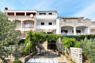 Apartments Nikola - Bol - 5
