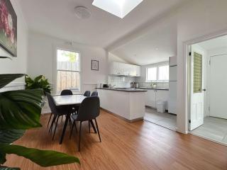 The Sandy Nest - Sandy Bay - 8