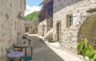 Gorgeous Home In Barnas - Barnas - 2