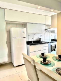 Cobertura Climatizada com Suíte 2 km do Aeroporto de Salvador Vaga de Garagem Elevador & Portaria 24h - 2