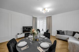 61m2 Włochy Apt - Parking, Gym, Balcony, Workspace - by Rentujemy - Varsavia - 7