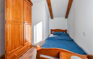 Lovely Home In Kupinovac - 3