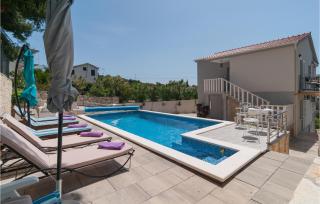 Lovely Home In Maslinica With Wifi - Maslinica - 0