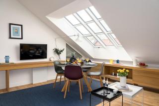 Prague Days - Attic Apt - Workspace - 100 Mbps Wi-Fi - Park Nearby - Prague - 1