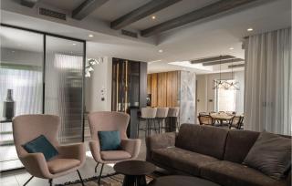 Stunning Home In Brzac - 7