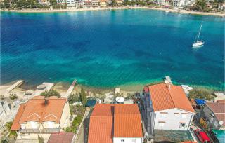 4 Bedroom Amazing Home In Grebastica - 2