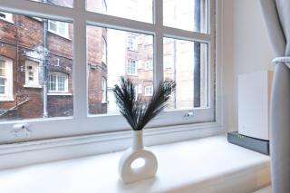 Beautiful One bedroom Flat in Scott Ellis Gardens - London - 4