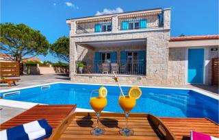 Pet Friendly Home In Privlaka - Privlaka - 0
