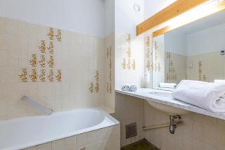 Hôtel les Bains - Brides-les-Bains - 5