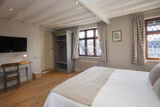 The Woodborough Inn - Winscombe - 9