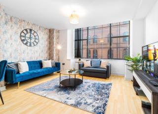 LUXURY SEA BLUE-Birmingham central apartment - Birmingham - 0