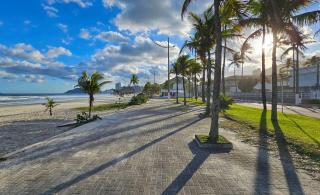 Ap Amplo - Vaga Garagem - Praia Enseada - 8