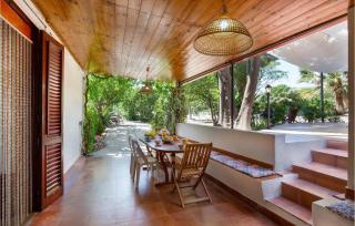 Cozy Home In Saline Joniche With Wifi - 5