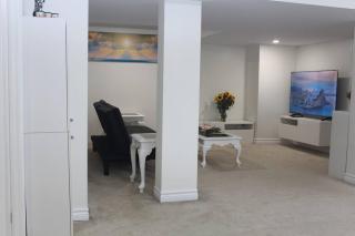 Exclusive Private Basement - London - 6