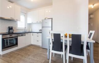 Lovely Apartment In Makarska With Wifi - Makarska - 7