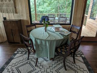 Serene Cabin on Lake Tuscaloosa - - 6