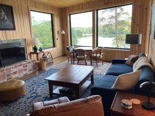 Serene Cabin on Lake Tuscaloosa - - 0