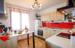 Gorgeous Home In Aubenas - Aubenas - 4