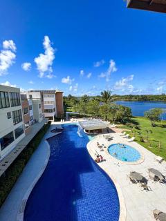 GUARAJUBA PARAÍSO DAS ÁGUAS - APT 2 quartos com AR e TV em TODOS os cômodos - Incluso Roupa de CAMA e BANHO - Filtro de Água Gelada e Maquina de Lavar dentro do APT - TOTAL CONFORTO PARA VC E SUA FAMILIA - Cond A beira da Lagoa e perto da PRAIA - 0