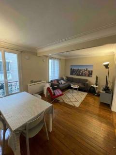Spacious and convenient 2 BR flat in Paris centre - Paris - 3