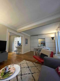 Spacious and convenient 2 BR flat in Paris centre - Paris - 9