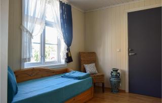 1 Bedroom Lovely Apartment In Mandal - 2