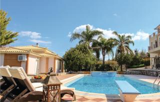 Stunning Home In Koroni - 4