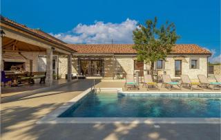Villa Tany - - 3