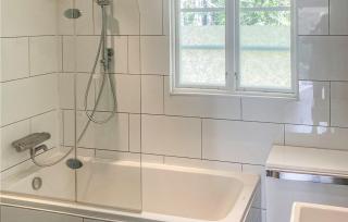 Holiday Home Tomtebogatan Målerås - Målerås - 2