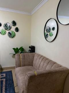 Cozy and Modern 2 Bedroom MIREMA - Nairobi - 3