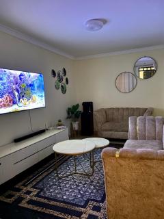 Cozy and Modern 2 Bedroom MIREMA - Nairobi - 2