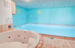 Stunning Home In Spøttrup With Sauna - 2