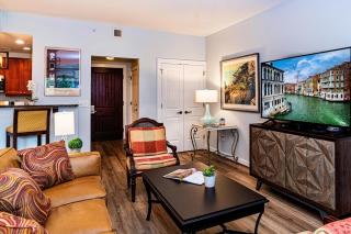 Amazing 1 BR w private balcony new floors and serene views 6205-1 - 4