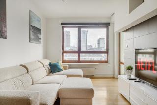 Premium Apartments in the Center of Warsaw with FREE Parking & Balcony - 2