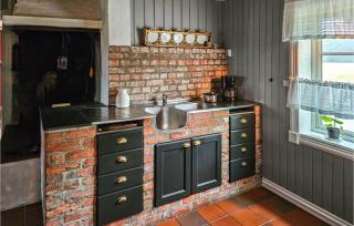 Stunning Home In Eidsberg With Kitchen - - 6